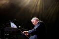I Musici di Guccini: Ma a noi piace pensarlo ancora dietro al motore… TOUR